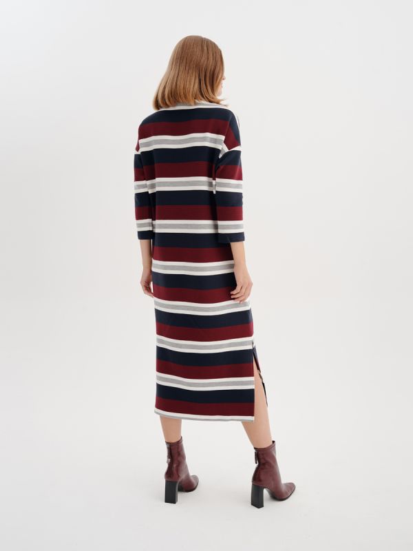 Midi length striped dress with 3/4 sleeves and side slits