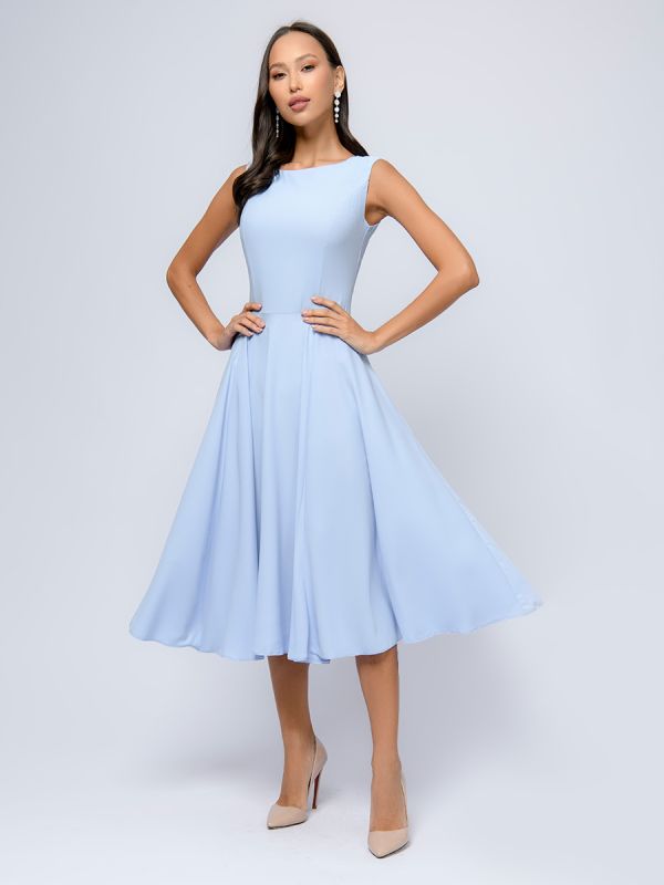 Sleeveless blue midi length dress