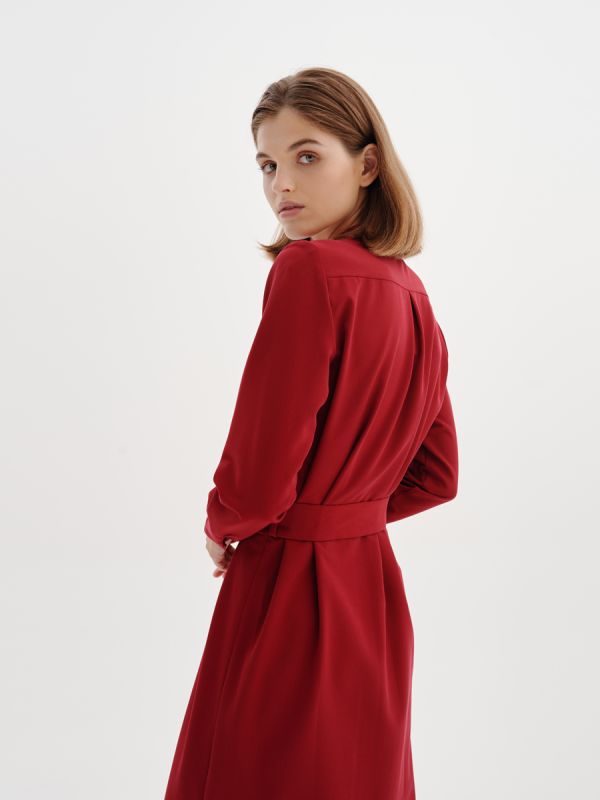 Midi length burgundy dress with slits on the sides and belt