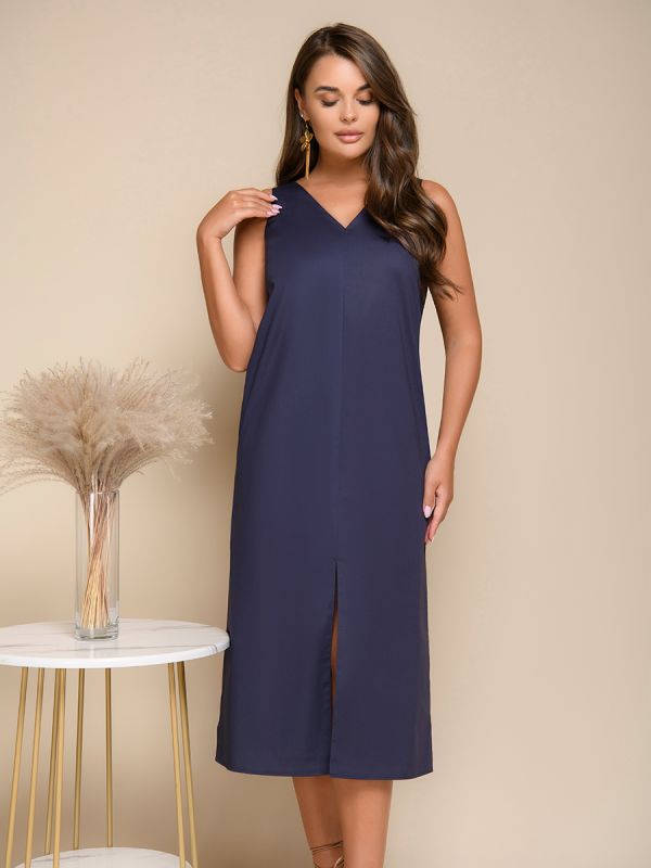 Dark blue sleeveless V-neck dress with slit