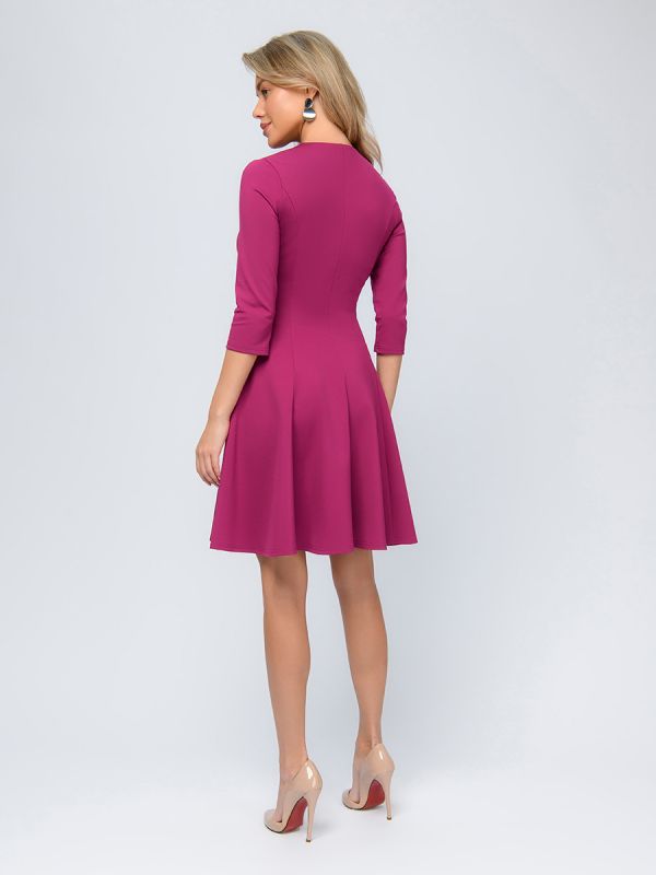 Mini length berry colored dress with 3/4 sleeves