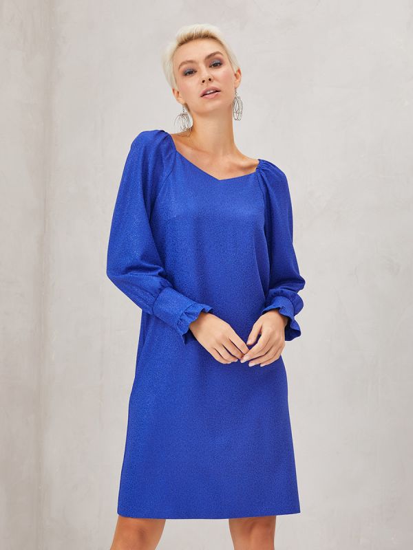 Blue dress with shimmering effect and long sleeves