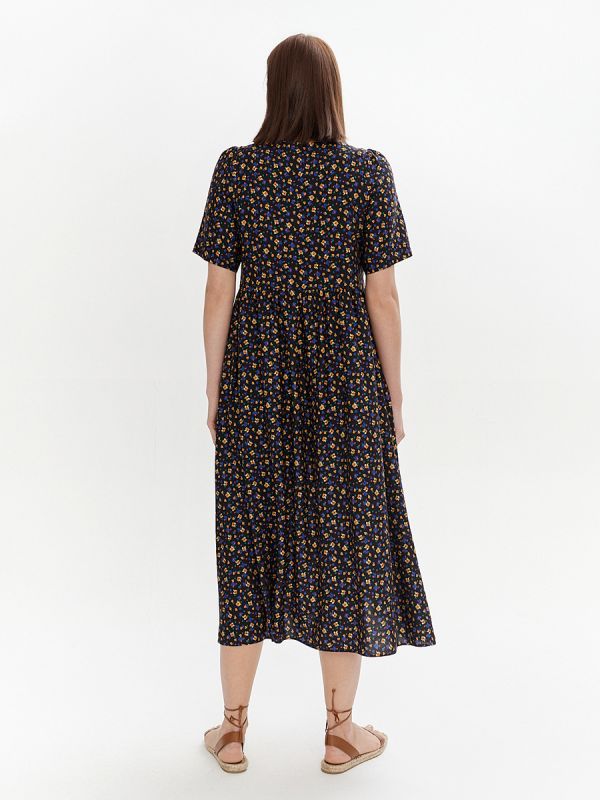 Black midi print dress with 3/4 sleeves