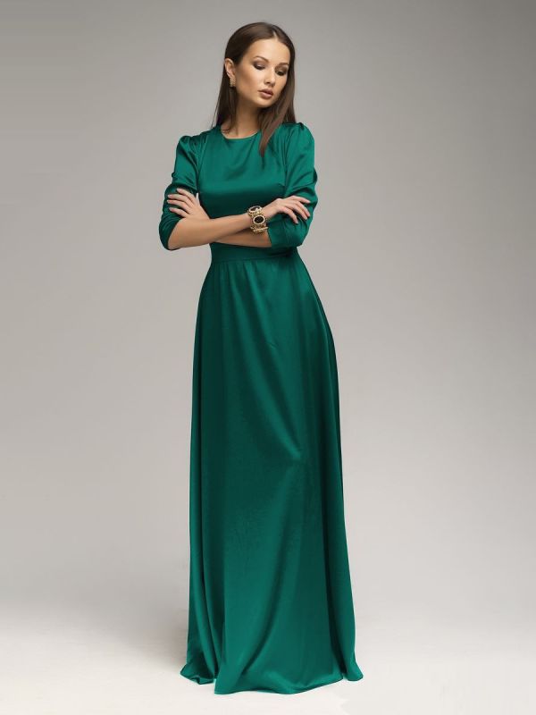 Emerald maxi dress with 3/4 sleeve