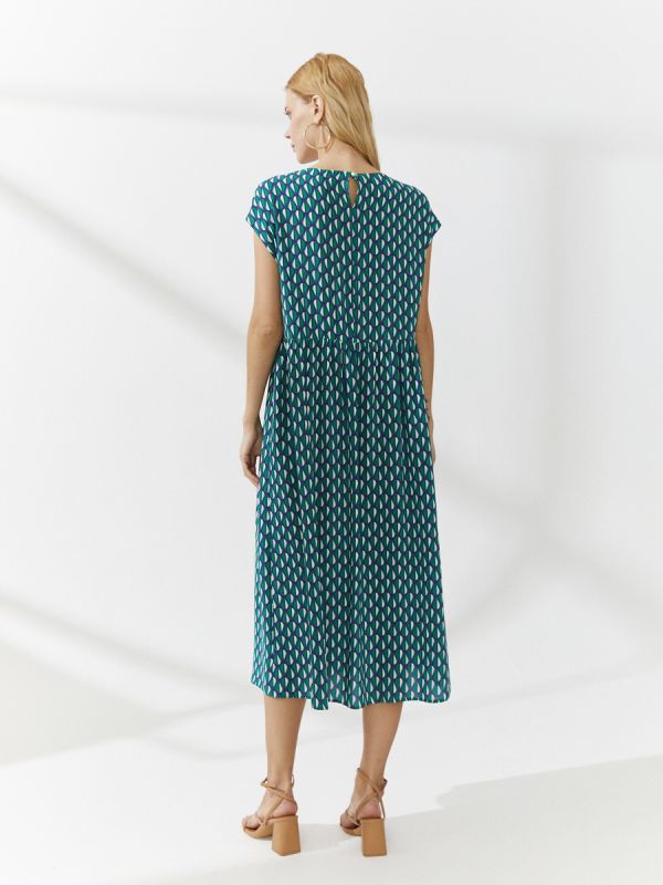 Green print midi length dress with pockets and sleeveless