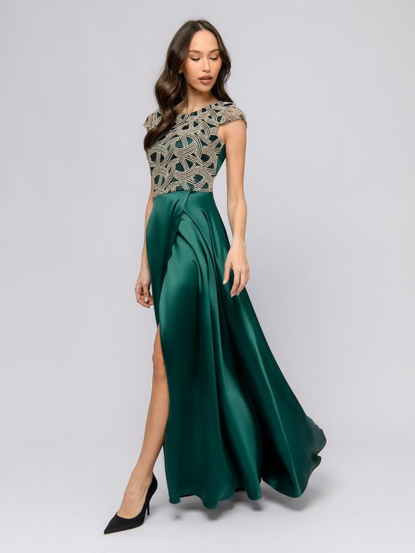 Emerald color maxi length dress with lace and slit on the skirt