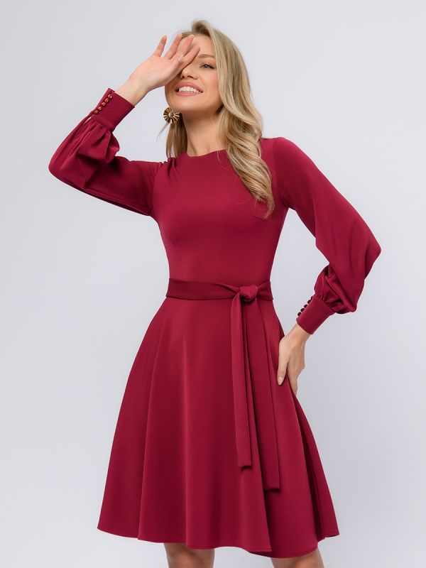 Cherry colored mini length dress with voluminous sleeves