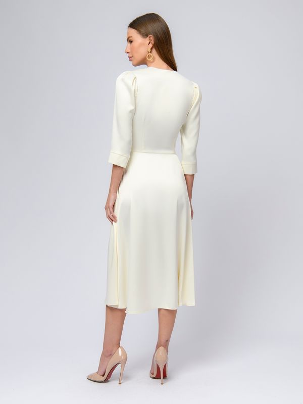 Milk colored midi length dress with voluminous sleeves and bob neckline