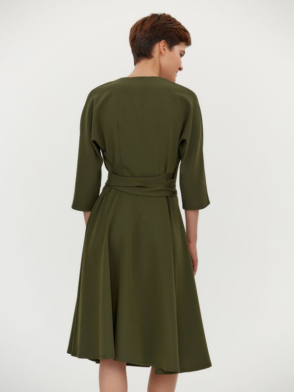 Midi length khaki colored dress with flap and 3/4 sleeves