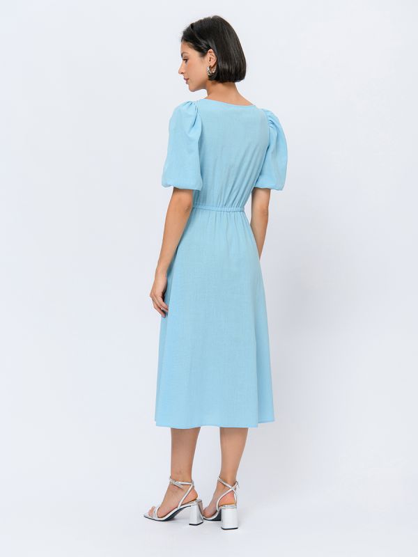 Midi length blue dress with short sleeves