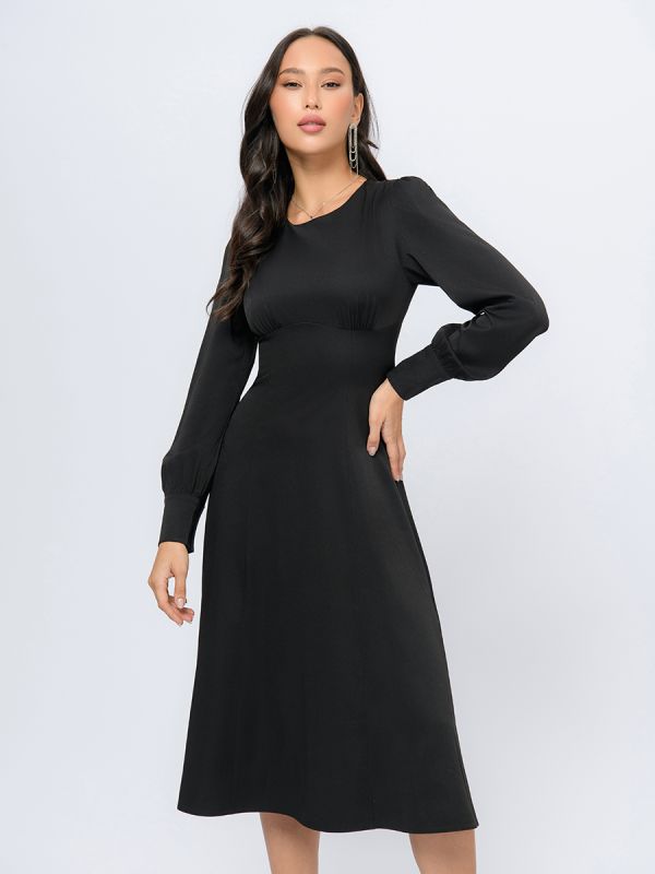 Black color midi length dress with long sleeves