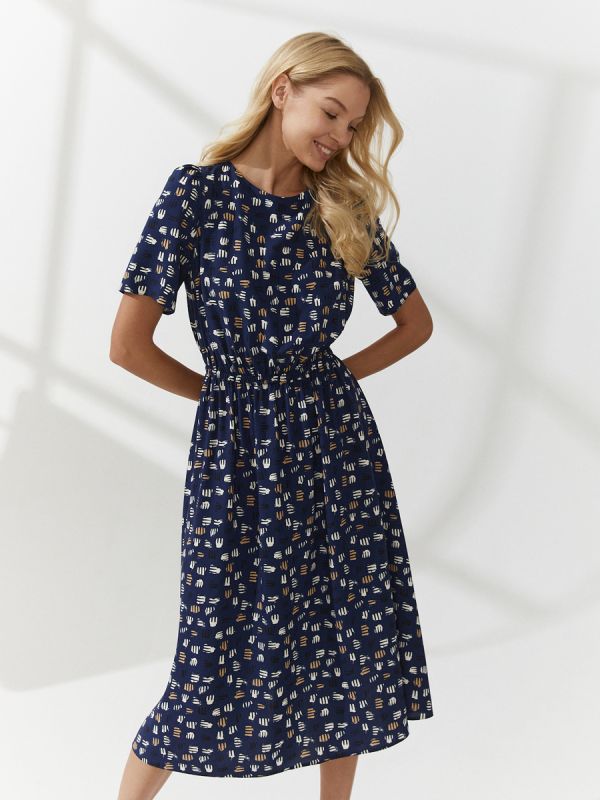 Dark blue midi length print dress with short sleeves