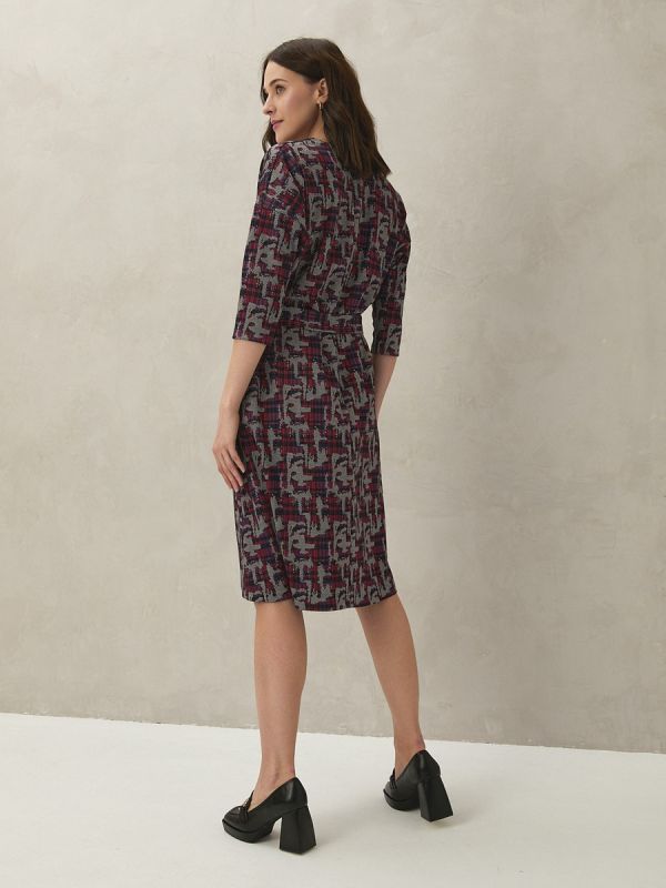 Burgundy dress with midi length print and pockets