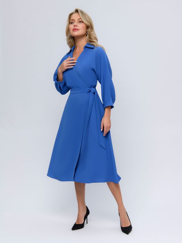 Blue midi length dress with flare and 3/4 sleeves